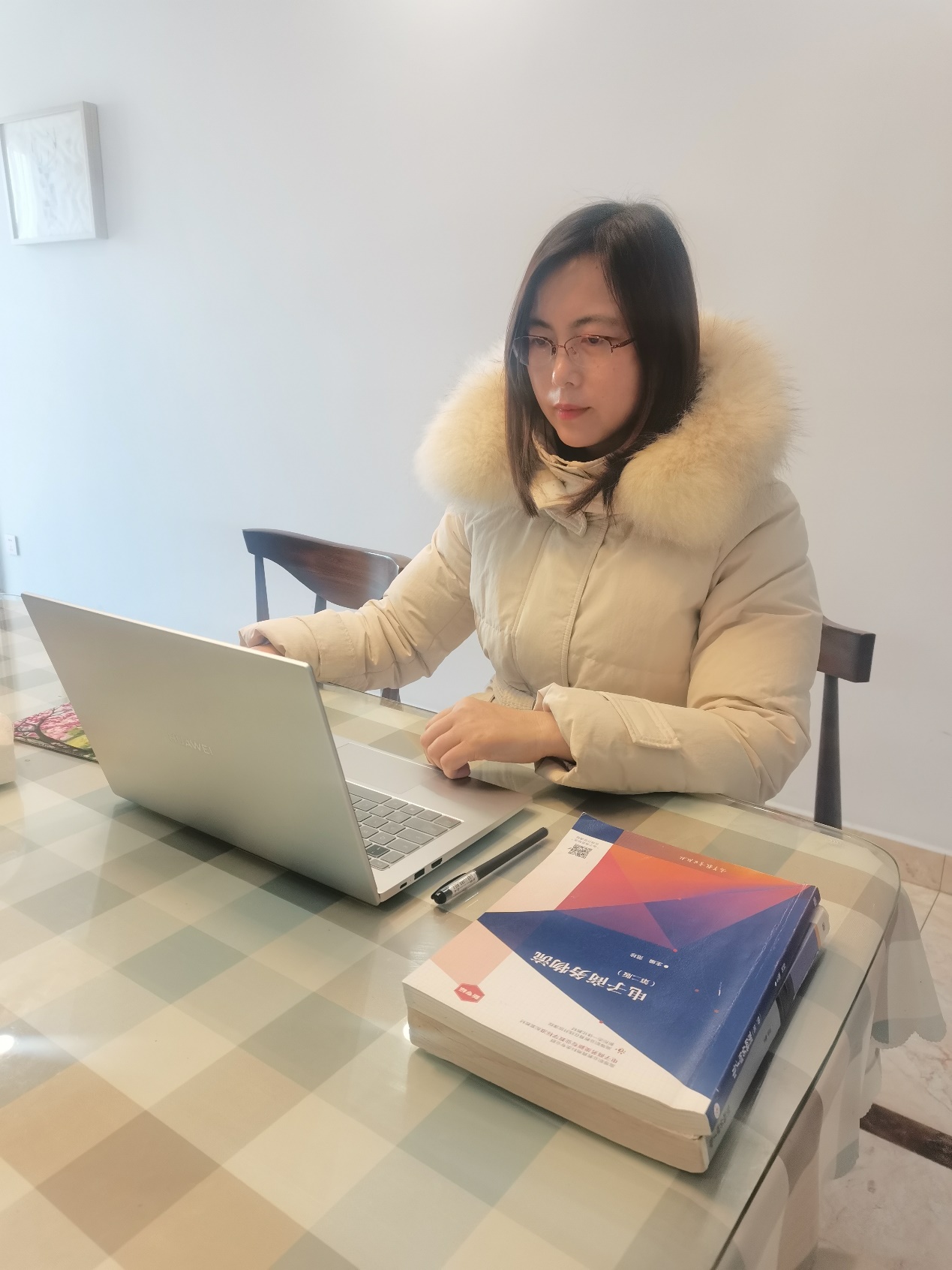 杨玉兰.jpg